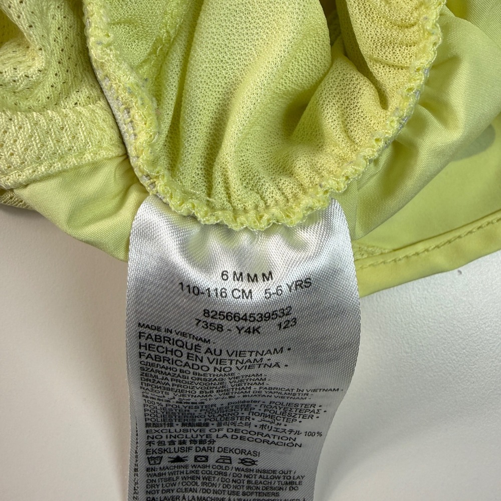 Nike Girls Size 6 Tempo Running Shorts Yellow Mesh Dri Fit Athletic Sporty - Picture 6 of 8